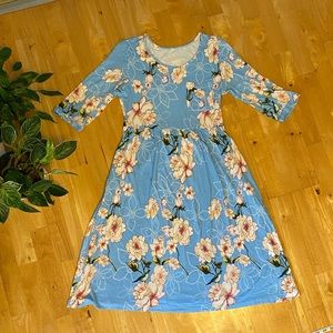 3/4 sleeve light blue floral dress